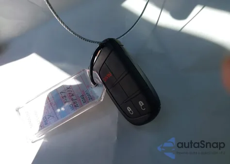 2025 Jeep Compass Trailhawk 4X4 from USA, damaged, VIN 3C4NJDDNXST551154